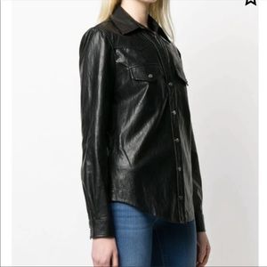 Pinko Black faux-leather shirt Button Up 
2021 style 
New ! size 6